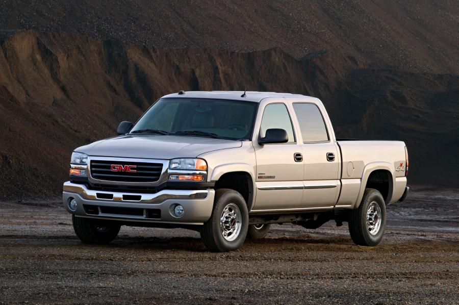  GMC Sierra HD 2003 года  (фото 8 из 13)